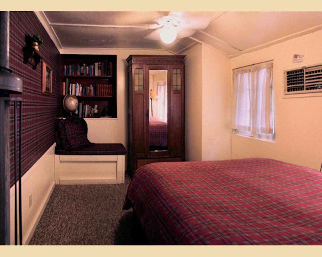 Silver Pines Lodge アイディルワイルド エクステリア 写真