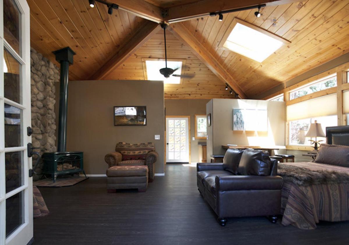 Silver Pines Lodge アイディルワイルド エクステリア 写真